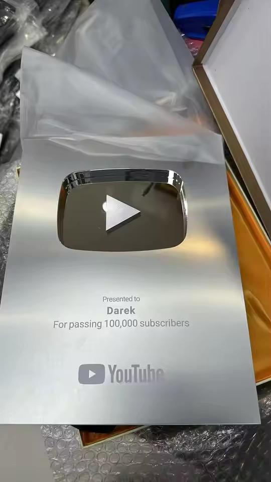 Darek's custom Beastuble play button plate